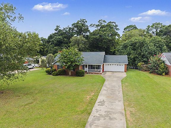 2nd image of 201 Spring Lake Dr