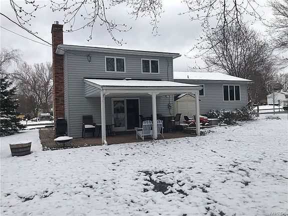 3rd image of 77 Candy Ln