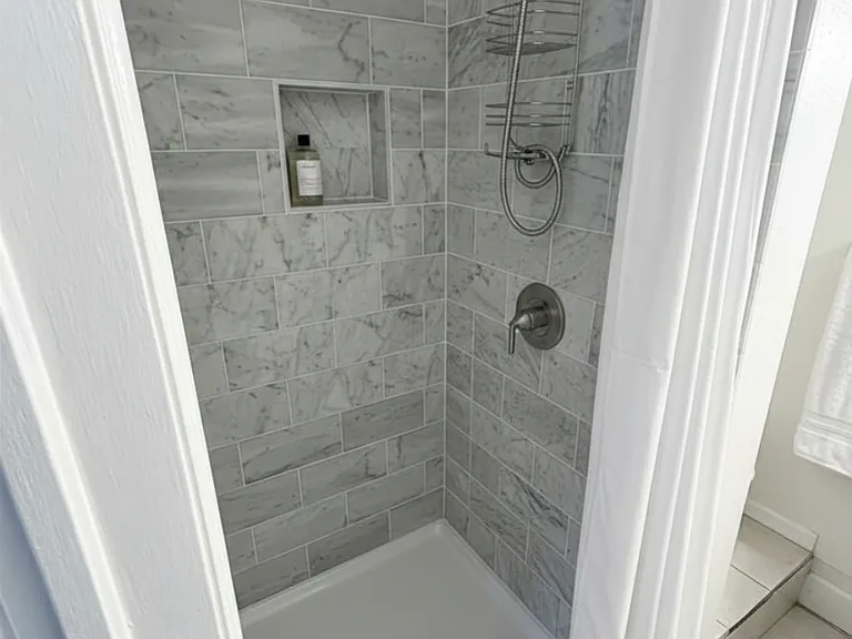 119 N Hamilton St #5 — Photo 2