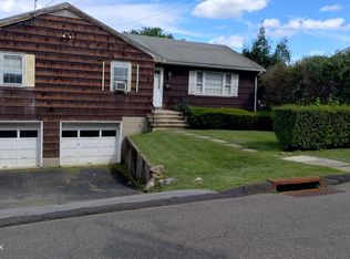 41 Nicholas Ave, Greenwich, CT 06831