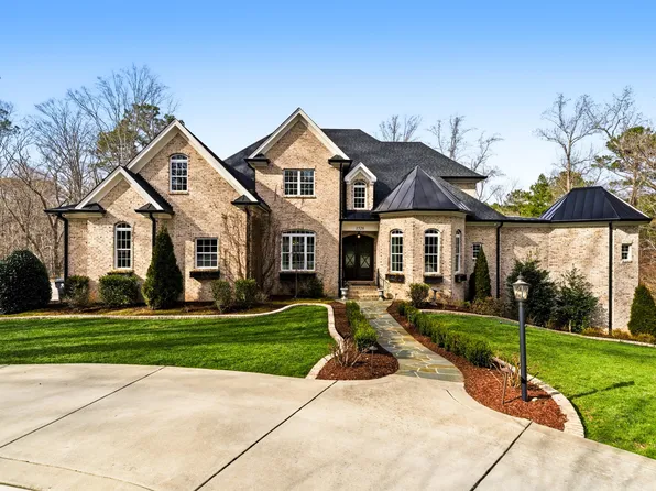 1528 Eglantyne Ct, Raleigh, NC 27613