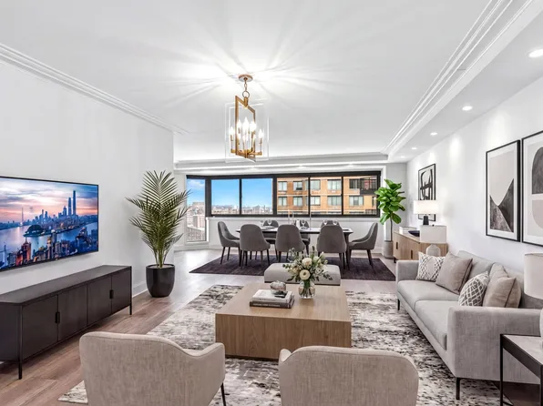 1725 York Avenue image 1 of 12