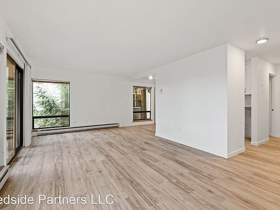 4th image of 2316 Yale Ave E #201