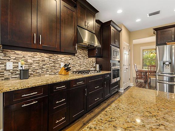 5th image of 6153 Anise Dr