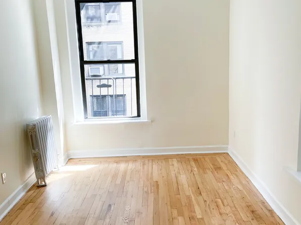 152 East 84th Street image 8 of 14