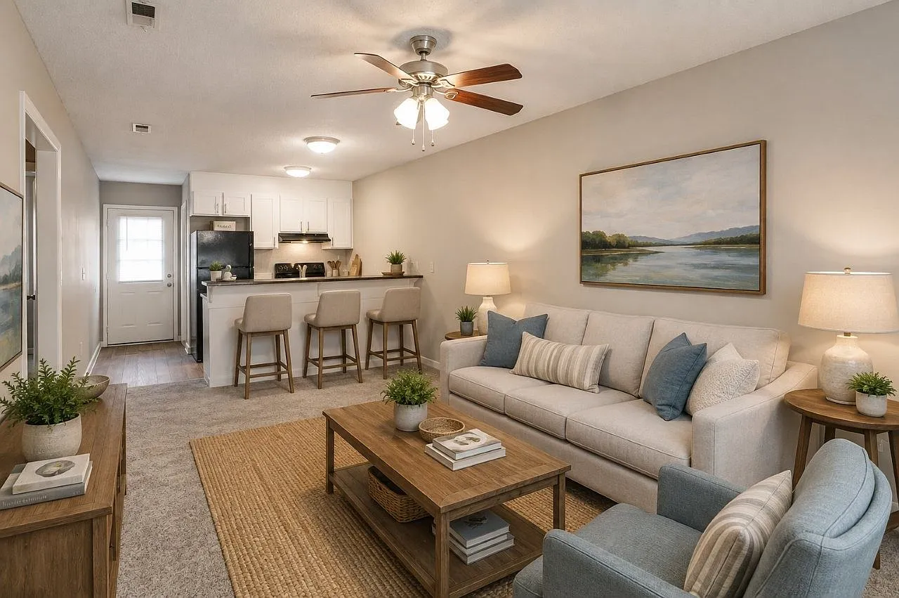 Huntersville Apartment Homes — Photo 3