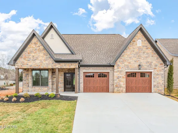 204 Goldcrest Dr, Vonore, TN 37885