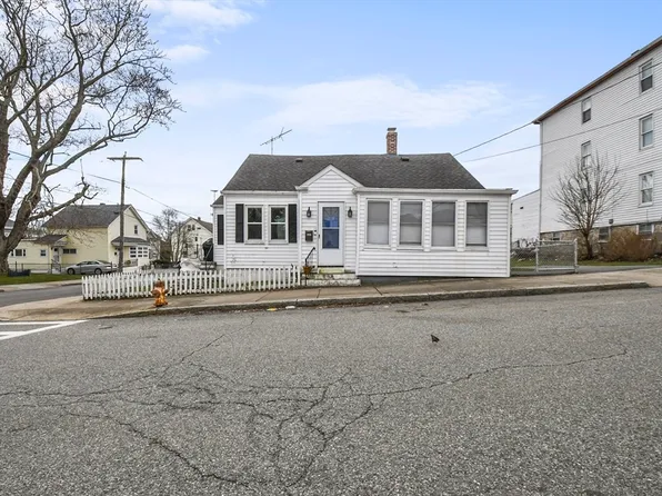239 Jepson St, Fall River, MA 02723