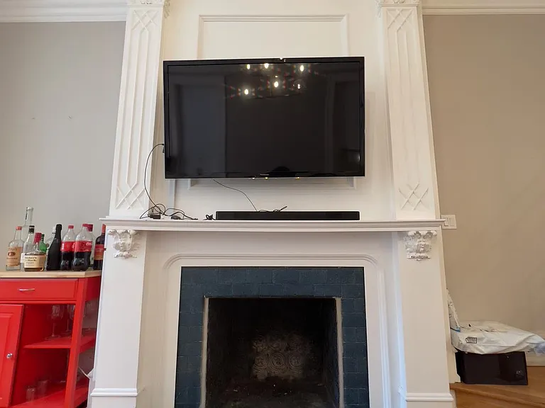 2126 Locust St #1R — Photo 16