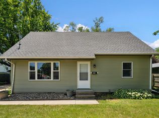 323 Martin Rd, Waterloo, IA 50701