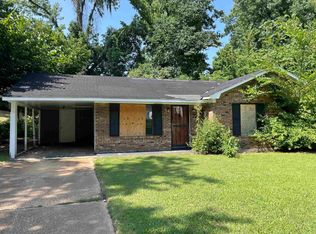 2240 Lisa Ave, Memphis, TN 38127