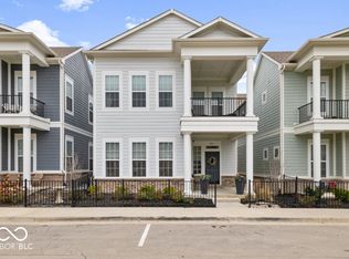 893 Templeton Dr, Carmel, IN 46032