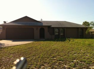 904 SE 17th St, Cape Coral, FL 33990