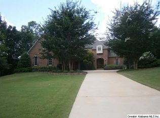 8463 Scott Dr, Trussville, AL 35173