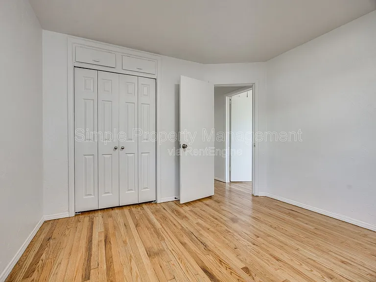 4608 N Libby Ave — Photo 22