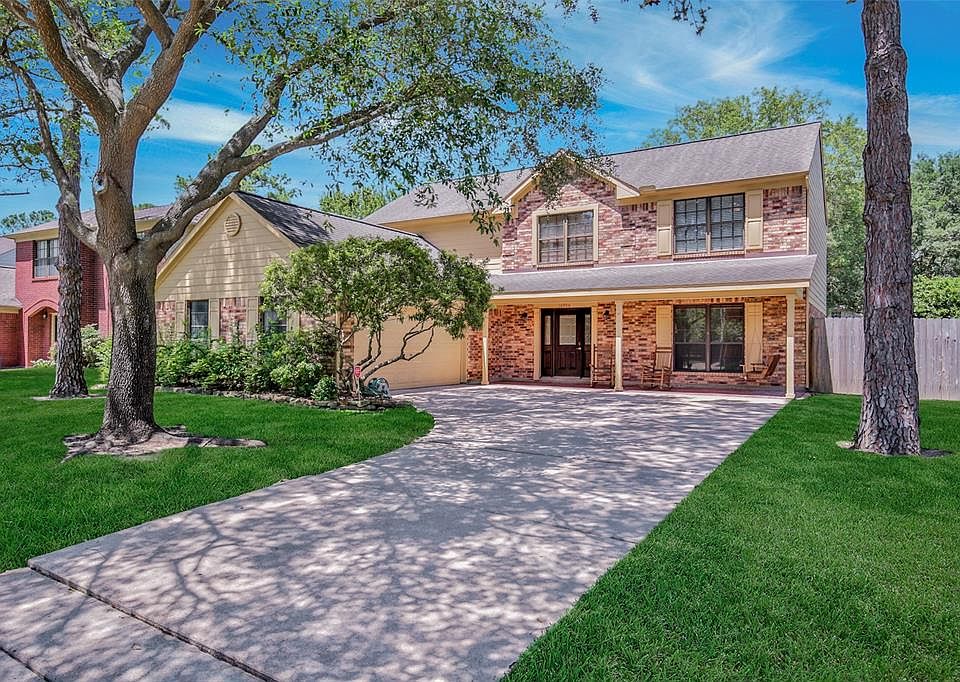 1st image of 16906 Elmwood Glen Ct