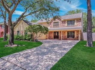 16906 Elmwood Glen Ct, Houston, TX 77095