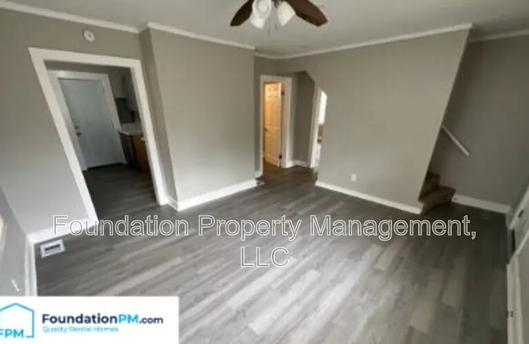 790 S Pkwy E — Photo 6