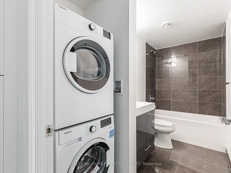 251 Jarvis St #1633 — Photo 17