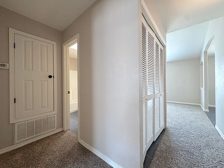 10925 Coyote Ranch Ln — Photo 16