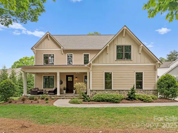 20614 Pointe Regatta Dr, Cornelius, NC 28031