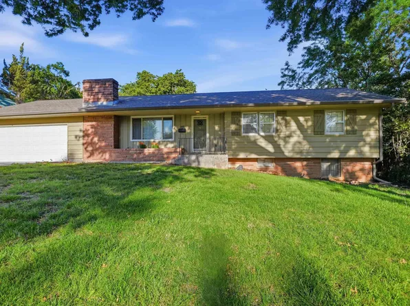 2787 SW Boswell Ave, Topeka, KS 66611
