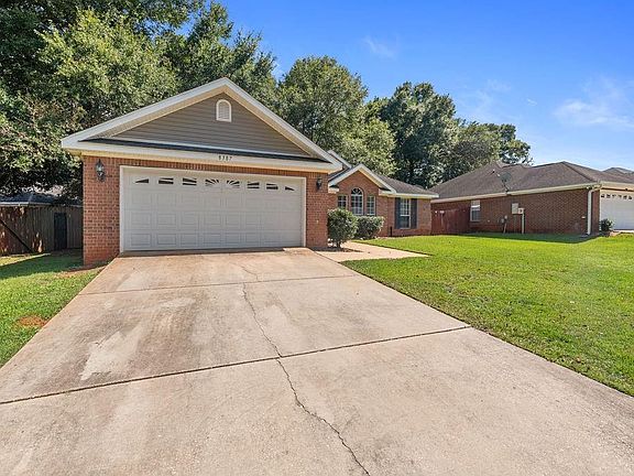 3rd image of 8387 Kendall Ct N