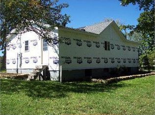 3826 Holmes Bend Rd, Columbia, KY 42728