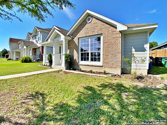 5th image of 5723 Midcrown Dr