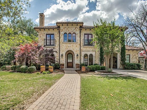 2nd image of 6738 Stefani Dr