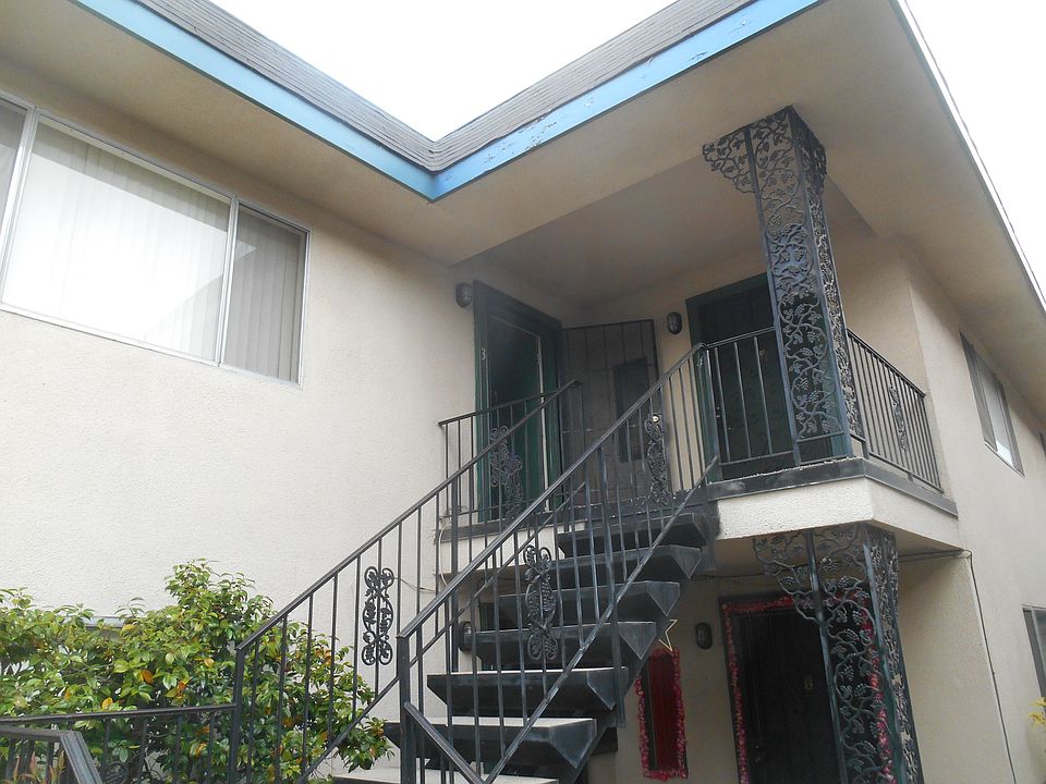 1st image of 214 Sonora Dr APT 3