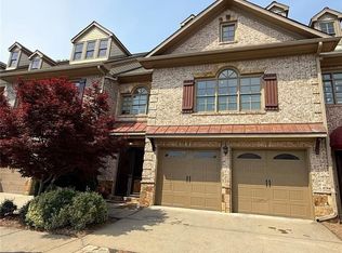 6232 Clapham Ln, Johns Creek, GA