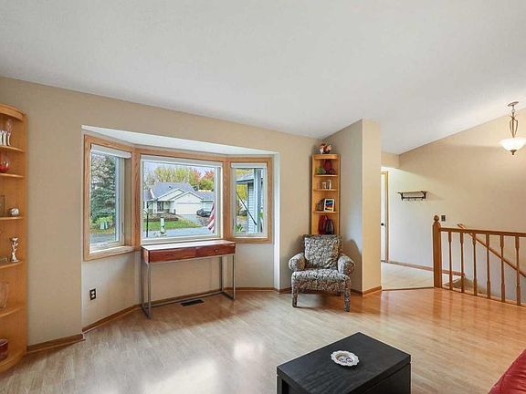 3rd image of 2668 Brittany Ln