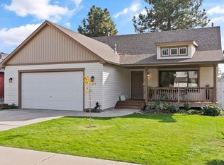 302 E F St, Deer Park, WA 99006