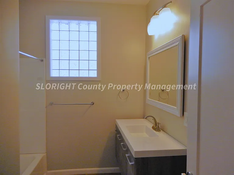 777 Higuera St #A — Photo 12