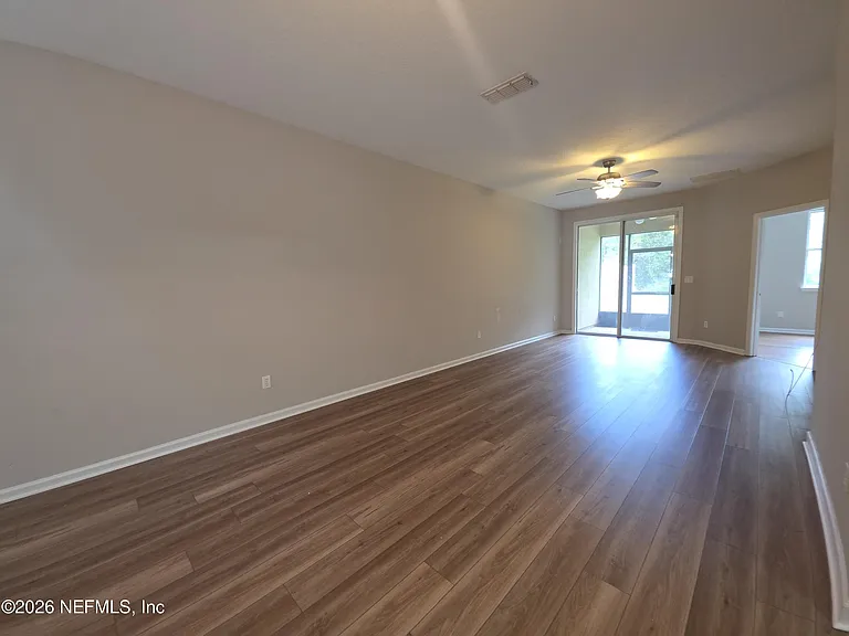6070 Bartram Village Dr — Photo 7