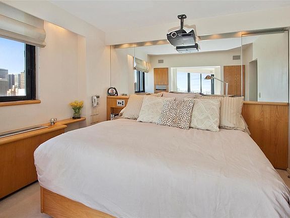 4th image of 304 E 65th St APT 34C