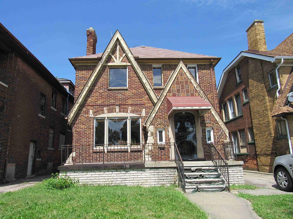 2632 Cortland