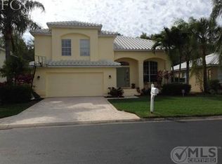 7722 Cameron Cir, Fort Myers, FL 33912