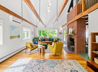 15 Rock Odundee Rd, Dartmouth, MA 02748