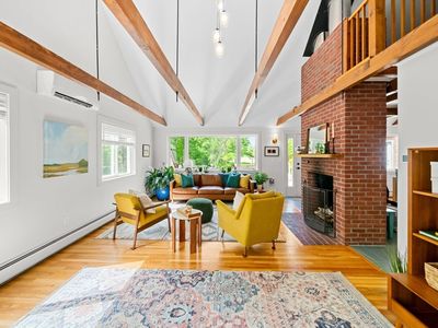 15 Rock Odundee Rd, Dartmouth, MA, 02748