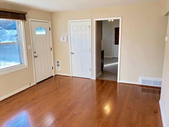 4th image of 5542 Halwis St