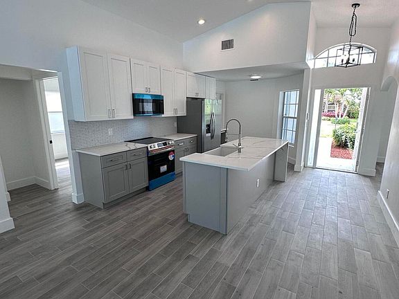 3rd image of 12491 Pleasant Green Way