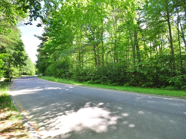 46 Bridle Drive, Barkhamsted, CT 06063