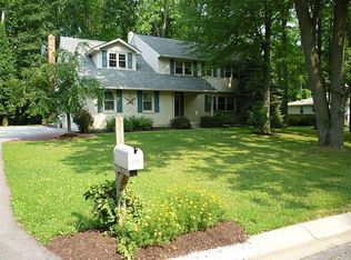 2105 Dunhill Dr, Wilmington, DE 19810