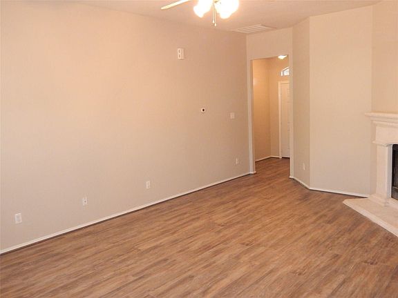 4th image of 272 Mesa Vw