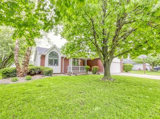 419 Maple Dr, Treynor, IA 51575