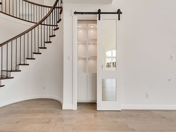 6th image of this home