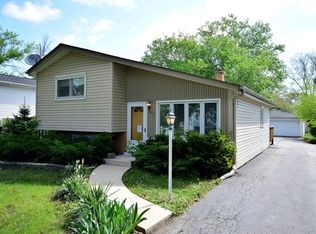 449 Oak Ave, Wood Dale, IL