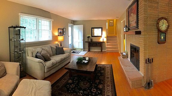 5th image of 206 S Gibbons Ave